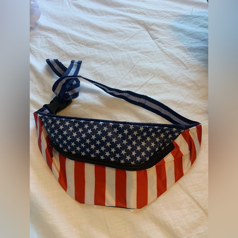 USA Fanny pack!